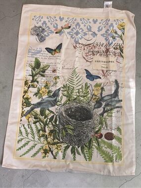 Michel Design Works Into the Woods Bird Nest Botanical Cotton Kitchen Towel
